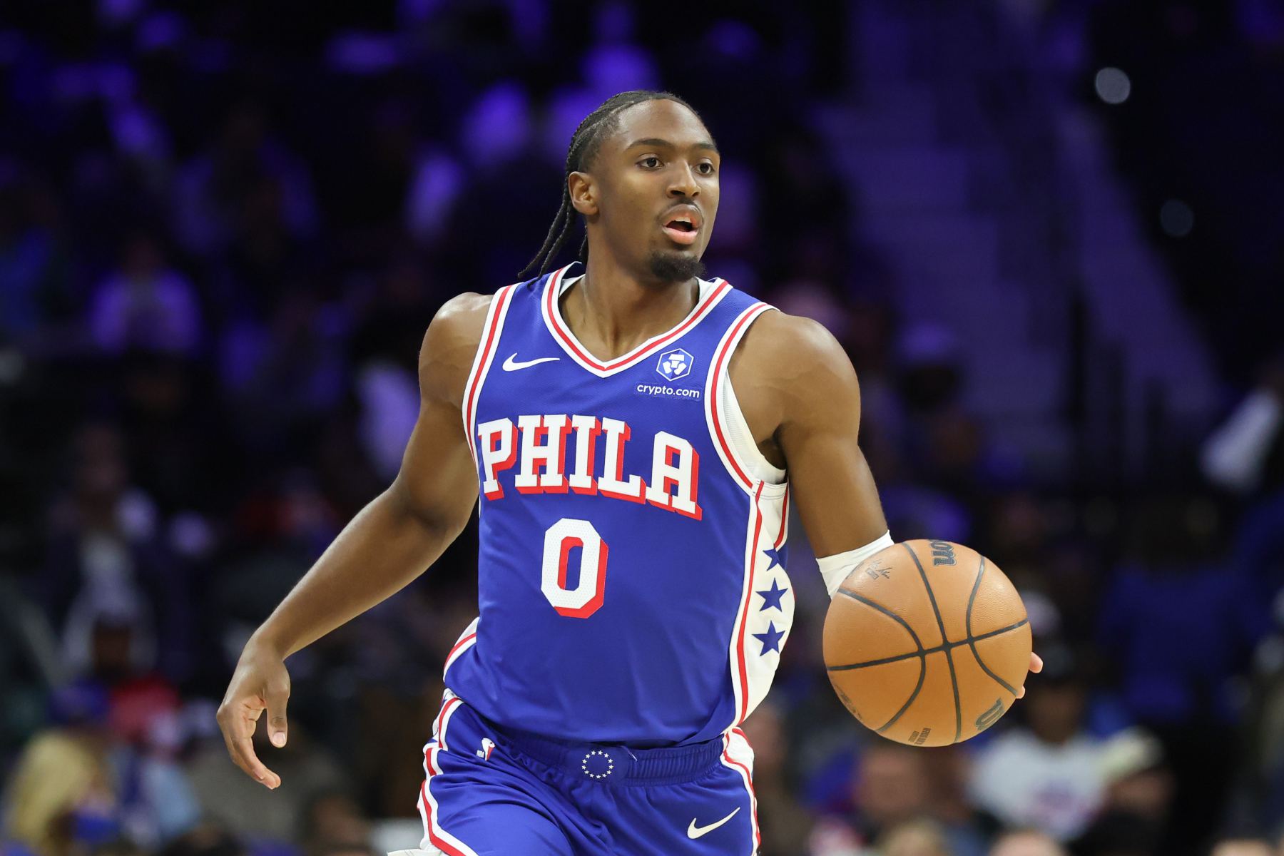 Au cours des deux derniers matchs, les 76ers ont dominé leurs adversaires par un total de 26 points dans le dernier quart-temps, réalisant deux revers majeurs.