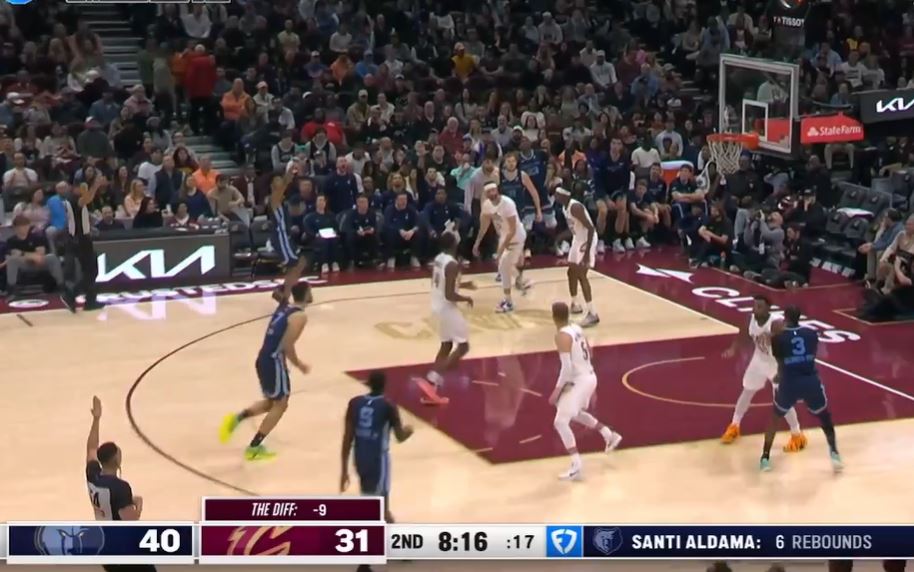 Beaucoup de lancers francs ! Jaren Jackson Jr. a marqué 17 points sur 10 des 11 lancers francs de la demie