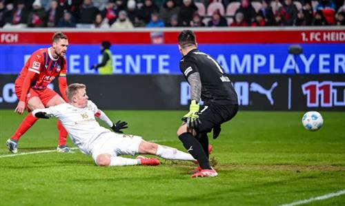 Heidenheim contre Mayence 05