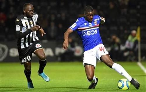 Angers contre Nice