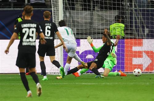 Sporting CP contre Eintracht Francfort