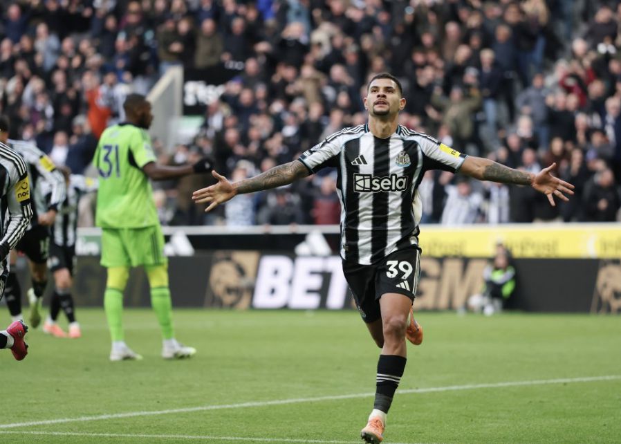 Guimarães: je suis heureux de tirer le dernier coup devant ma famille, Newcastle se battra jusqu'au bout