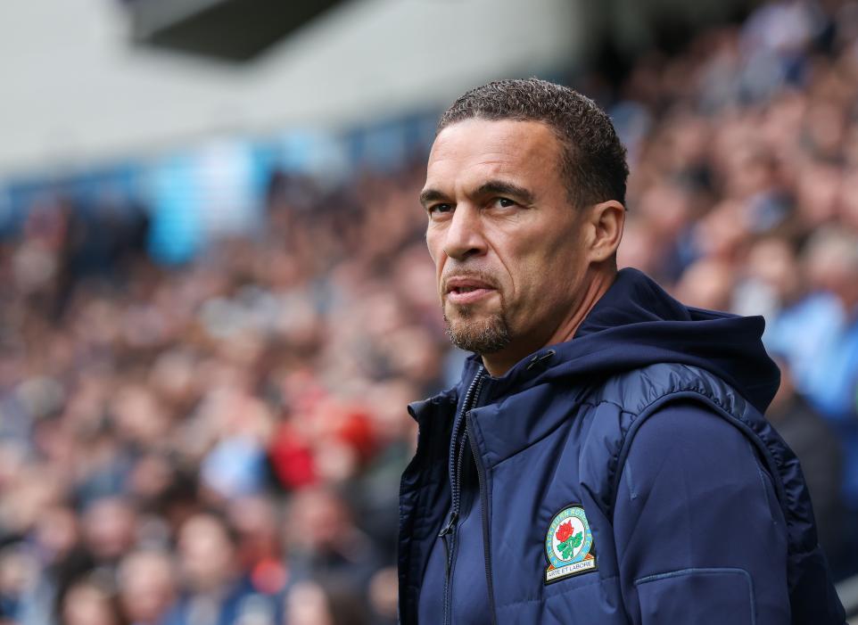 Seulement 2 victoires en 10 tours ! Patron de Blackburn : Certaines décisions clés ont changé l’issue du match