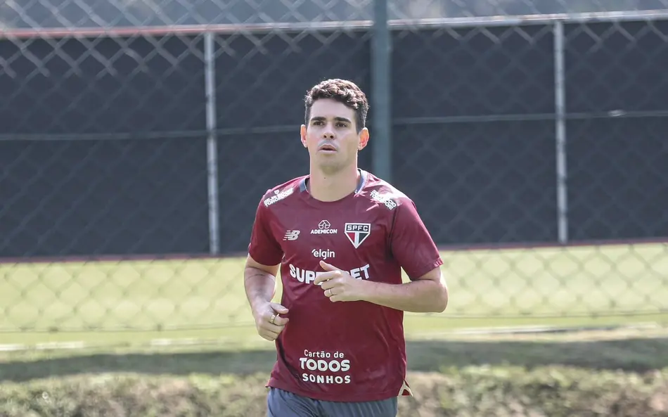 Médias brésiliens : Oscar est hospitalisé en raison d'un problème cardiaque, les fans de Sao Paulo envoient leurs bénédictions