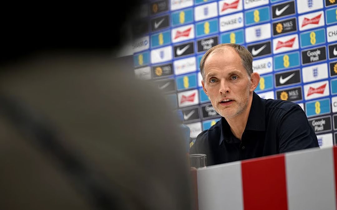 N'imitez pas Ronaldo ! Tuchel avertit les joueurs anglais d'éviter le rouge lors du dernier tour de la Coupe du monde