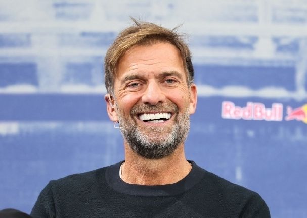 Klopp revient au football en tant que commentateur et s'associera à Muller pour commenter la Coupe du monde